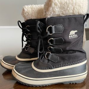 Sorel Winter Carnival Boots